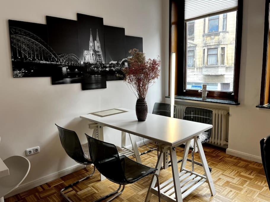 Exklusive Wohnung Mitten Im Schoensten Viertel Бремен Экстерьер фото