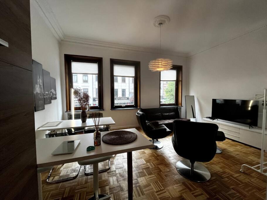 Exklusive Wohnung Mitten Im Schoensten Viertel Бремен Экстерьер фото